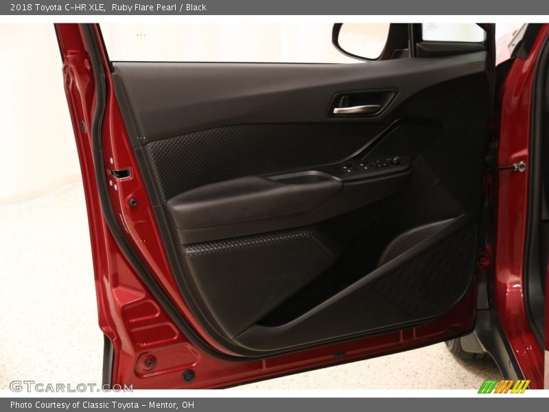 Ruby Flare Pearl / Black 2018 Toyota C-HR XLE