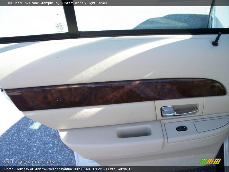 Vibrant White / Light Camel 2006 Mercury Grand Marquis LS