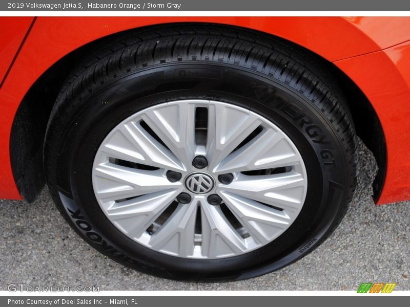 Habanero Orange / Storm Gray 2019 Volkswagen Jetta S