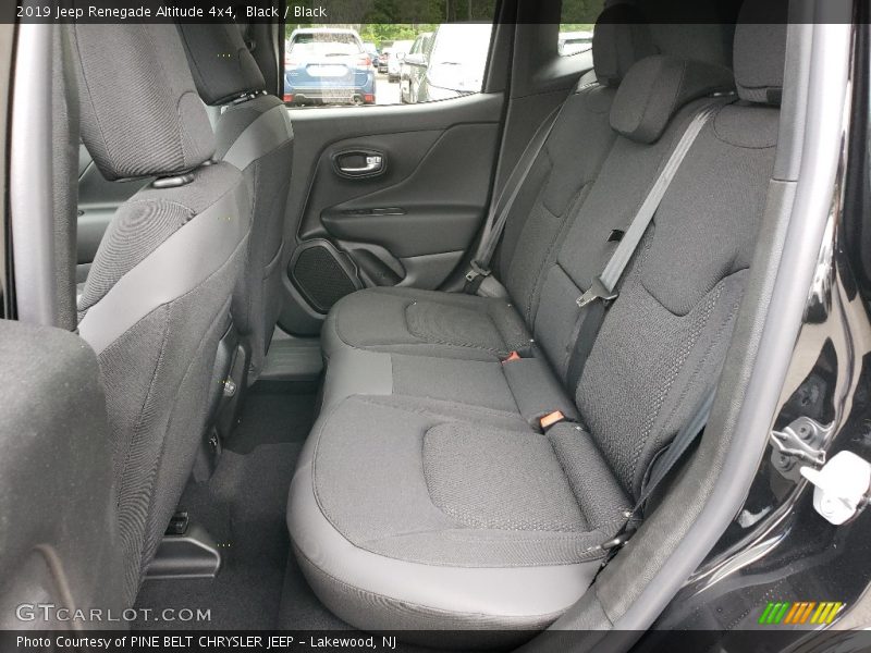 Black / Black 2019 Jeep Renegade Altitude 4x4