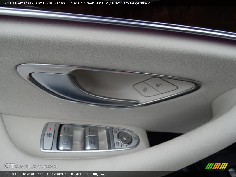 Emerald Green Metallic / Macchiato Beige/Black 2018 Mercedes-Benz E 300 Sedan