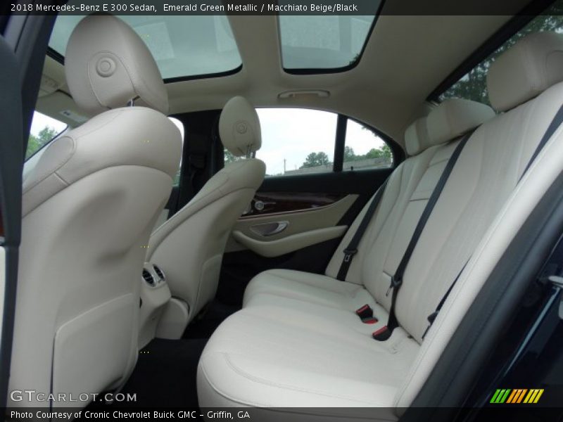 Emerald Green Metallic / Macchiato Beige/Black 2018 Mercedes-Benz E 300 Sedan
