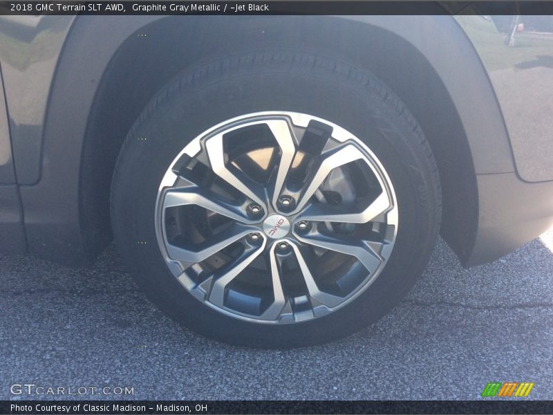 Graphite Gray Metallic / ­Jet Black 2018 GMC Terrain SLT AWD