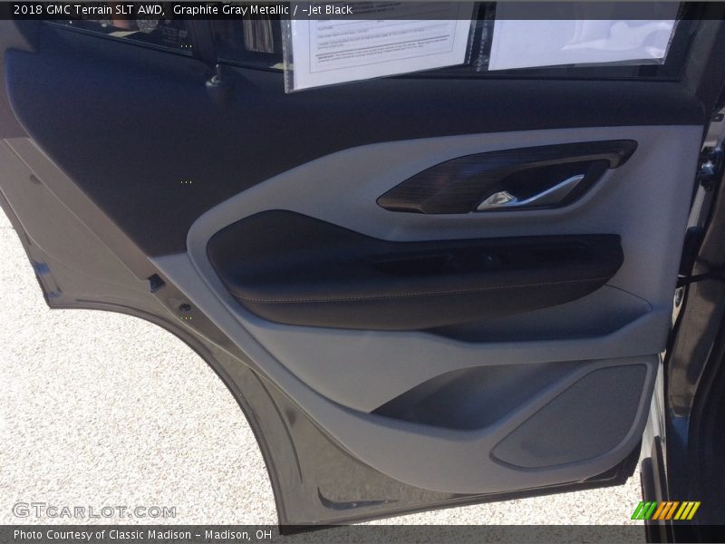 Graphite Gray Metallic / ­Jet Black 2018 GMC Terrain SLT AWD