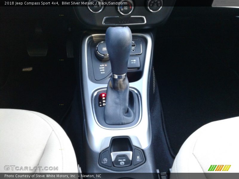 Billet Silver Metallic / Black/Sandstorm 2018 Jeep Compass Sport 4x4