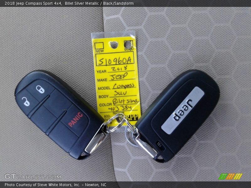 Billet Silver Metallic / Black/Sandstorm 2018 Jeep Compass Sport 4x4