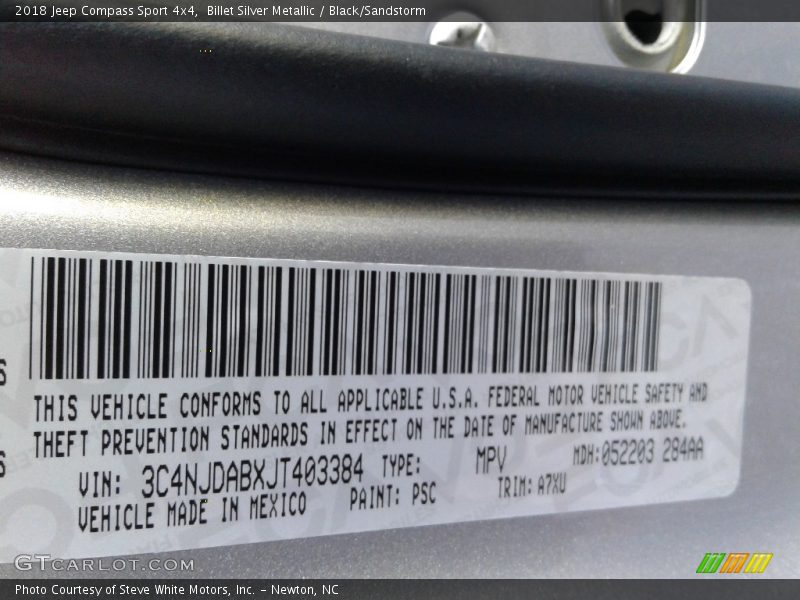 Billet Silver Metallic / Black/Sandstorm 2018 Jeep Compass Sport 4x4