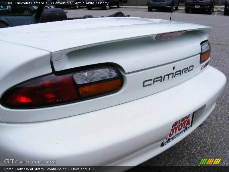 Arctic White / Ebony 2000 Chevrolet Camaro Z28 Convertible