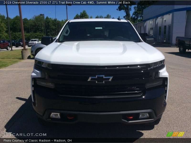 Summit White / Jet Black 2019 Chevrolet Silverado 1500 LT Z71 Trail Boss Crew Cab 4WD