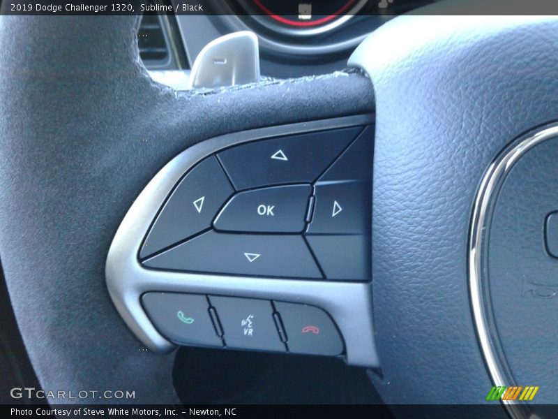 Sublime / Black 2019 Dodge Challenger 1320