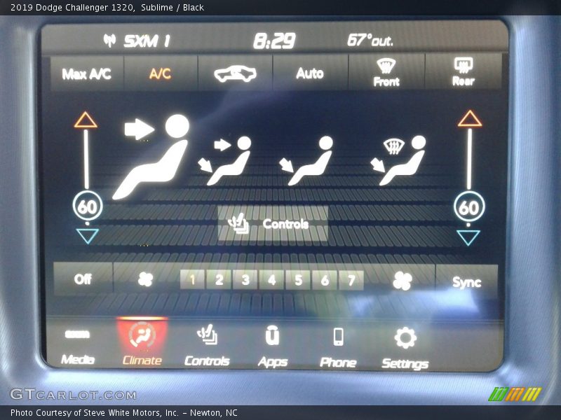 Sublime / Black 2019 Dodge Challenger 1320