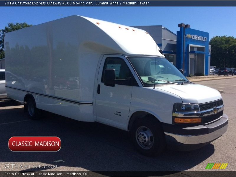 Summit White / Medium Pewter 2019 Chevrolet Express Cutaway 4500 Moving Van