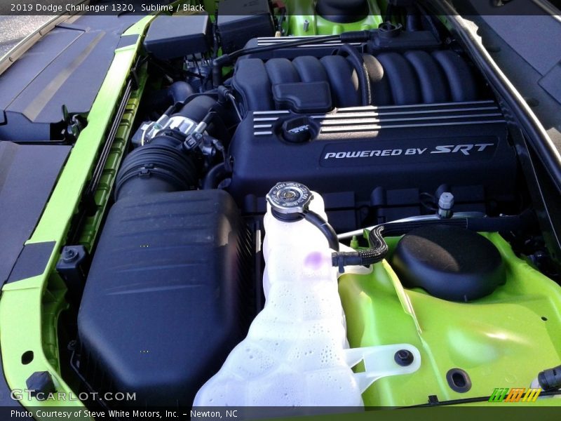 Sublime / Black 2019 Dodge Challenger 1320
