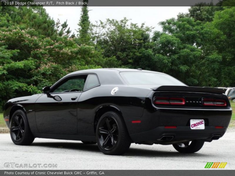 Pitch Black / Black 2018 Dodge Challenger R/T