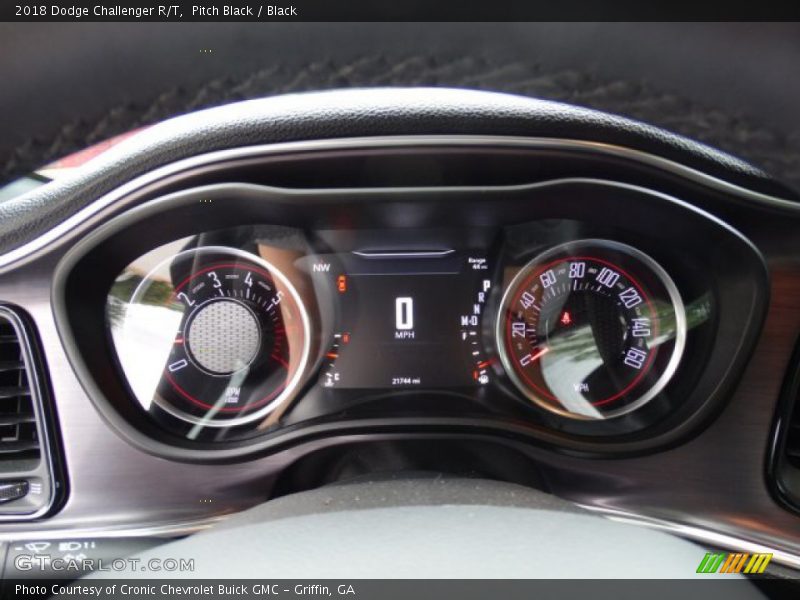 Pitch Black / Black 2018 Dodge Challenger R/T