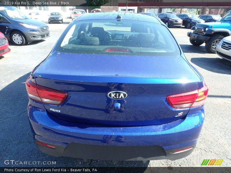 Deep Sea Blue / Black 2019 Kia Rio S