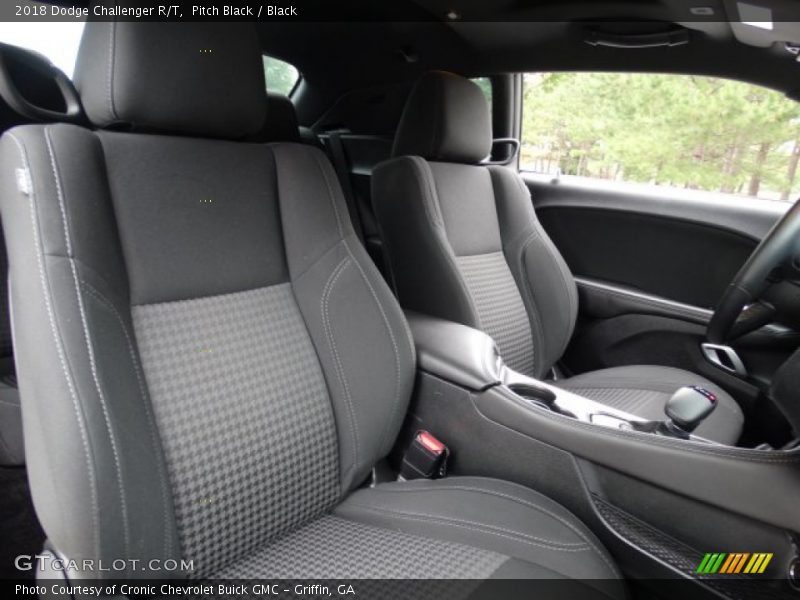 Pitch Black / Black 2018 Dodge Challenger R/T