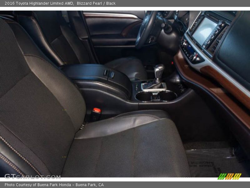 Blizzard Pearl / Black 2016 Toyota Highlander Limited AWD
