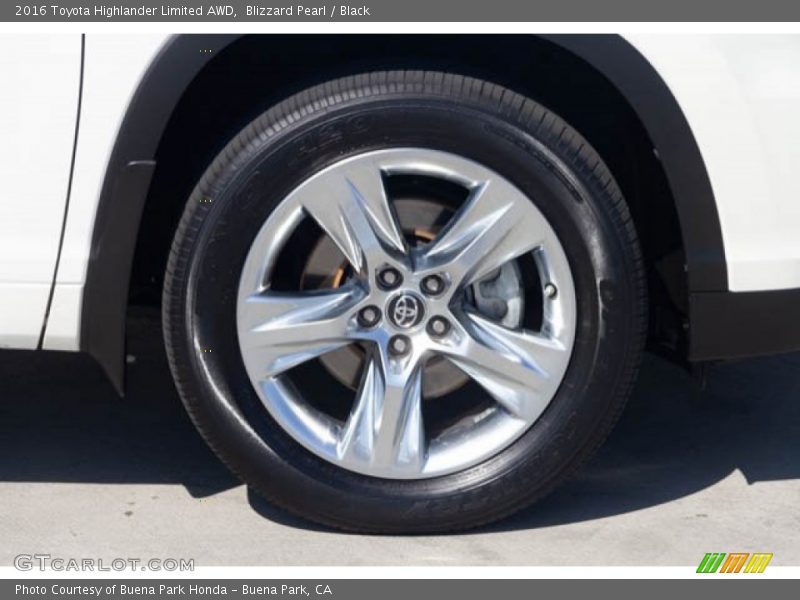 Blizzard Pearl / Black 2016 Toyota Highlander Limited AWD