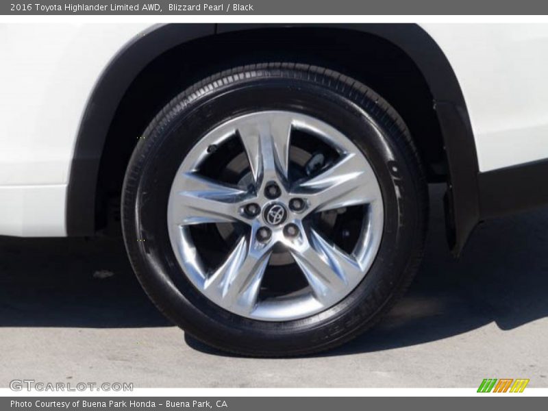 Blizzard Pearl / Black 2016 Toyota Highlander Limited AWD
