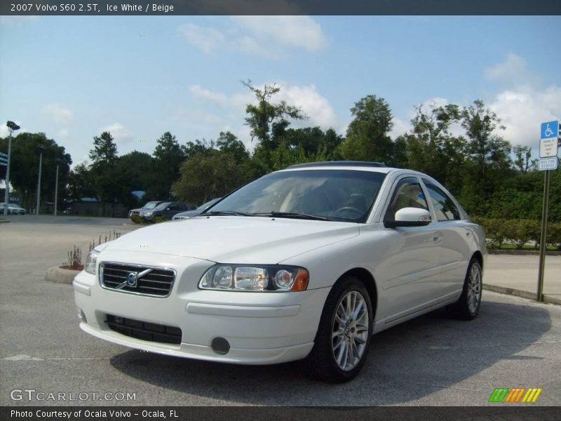 Ice White / Beige 2007 Volvo S60 2.5T