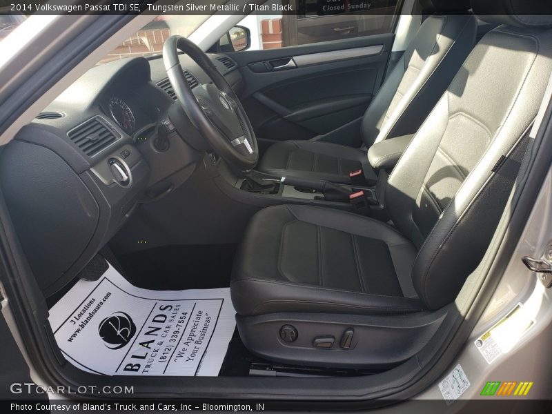 Tungsten Silver Metallic / Titan Black 2014 Volkswagen Passat TDI SE