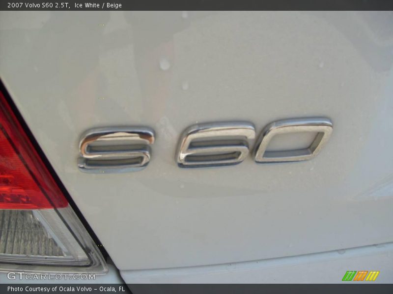 Ice White / Beige 2007 Volvo S60 2.5T