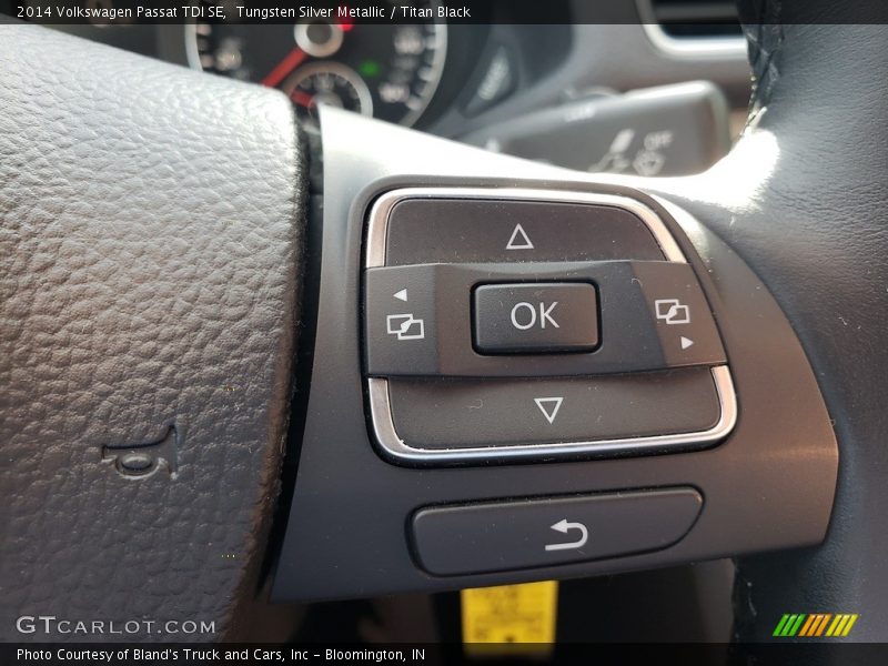 Tungsten Silver Metallic / Titan Black 2014 Volkswagen Passat TDI SE