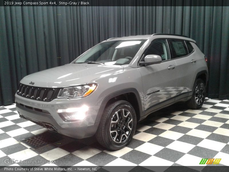 Sting-Gray / Black 2019 Jeep Compass Sport 4x4