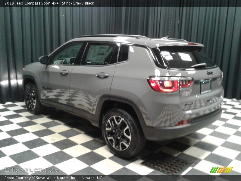Sting-Gray / Black 2019 Jeep Compass Sport 4x4