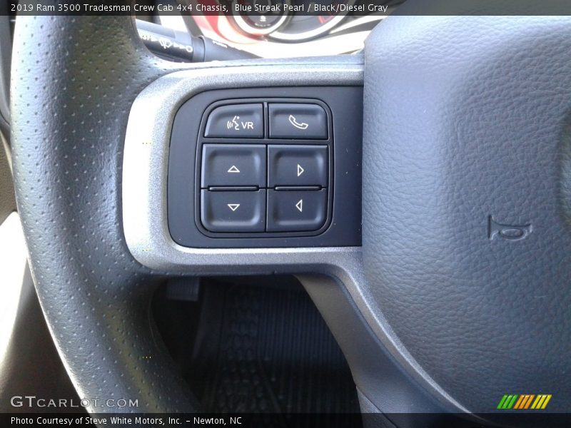  2019 3500 Tradesman Crew Cab 4x4 Chassis Steering Wheel