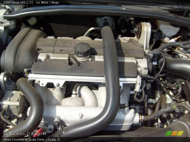 Ice White / Beige 2007 Volvo S60 2.5T