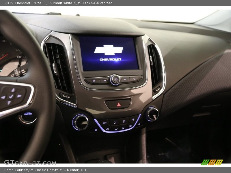 Summit White / Jet Black/­Galvanized 2019 Chevrolet Cruze LT