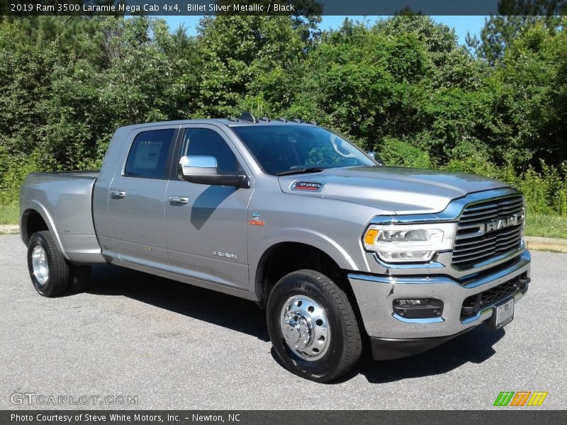 Front 3/4 View of 2019 3500 Laramie Mega Cab 4x4