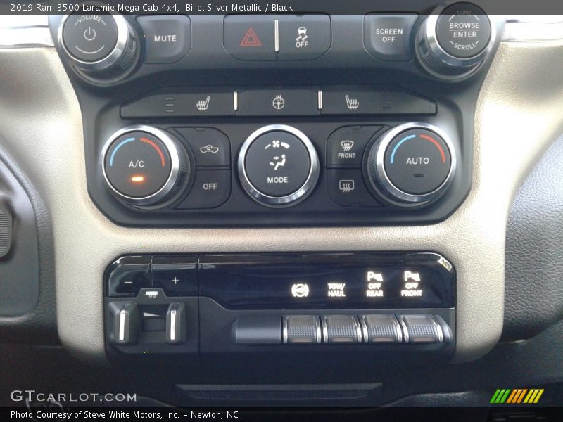 Billet Silver Metallic / Black 2019 Ram 3500 Laramie Mega Cab 4x4