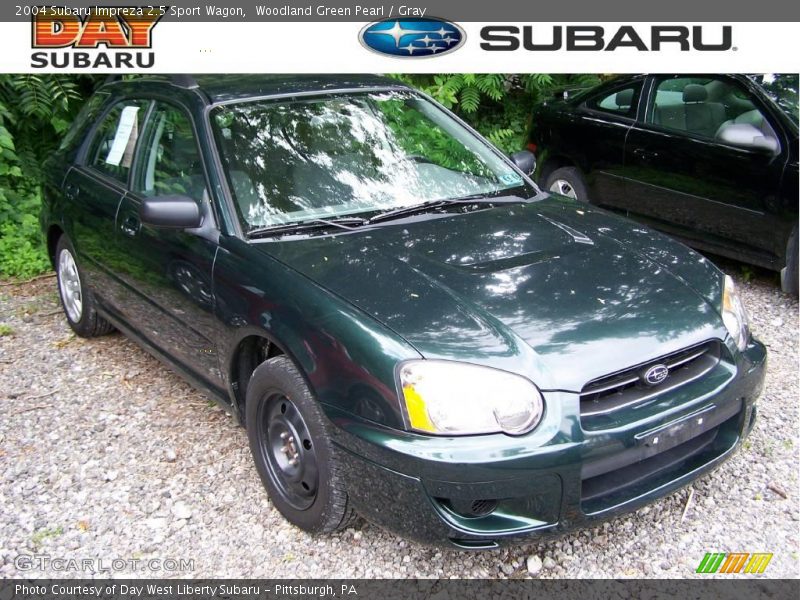 Woodland Green Pearl / Gray 2004 Subaru Impreza 2.5 Sport Wagon