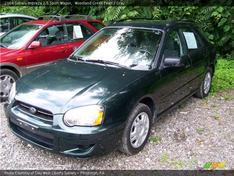 Woodland Green Pearl / Gray 2004 Subaru Impreza 2.5 Sport Wagon