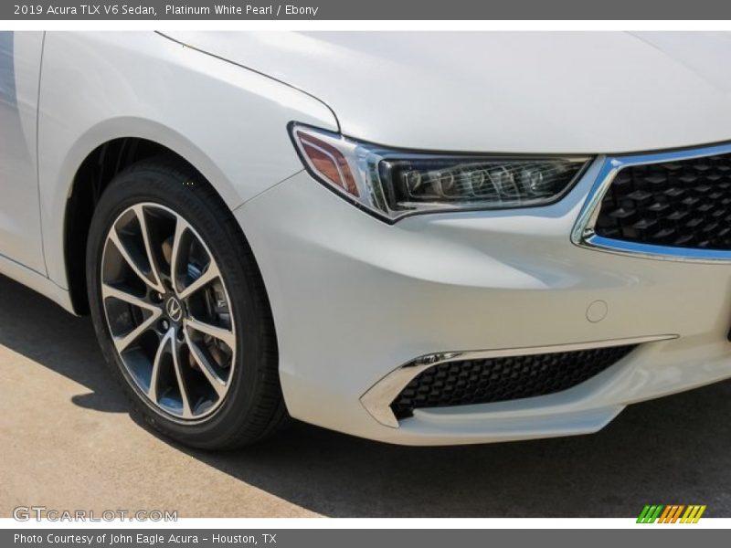 Platinum White Pearl / Ebony 2019 Acura TLX V6 Sedan