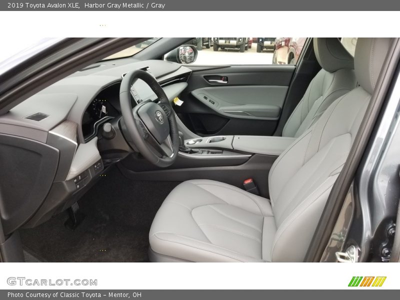 Harbor Gray Metallic / Gray 2019 Toyota Avalon XLE