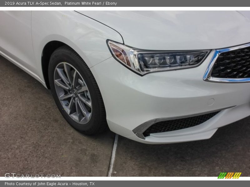 Platinum White Pearl / Ebony 2019 Acura TLX A-Spec Sedan