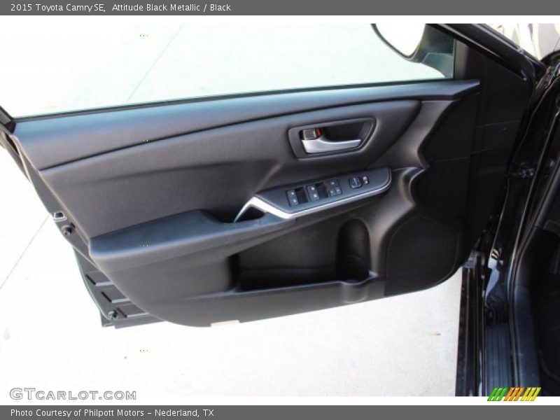 Attitude Black Metallic / Black 2015 Toyota Camry SE