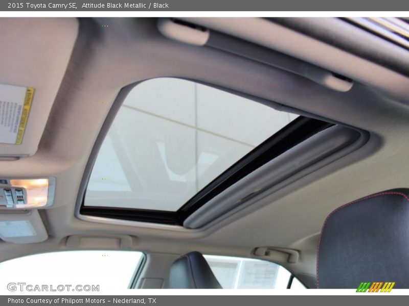 Attitude Black Metallic / Black 2015 Toyota Camry SE