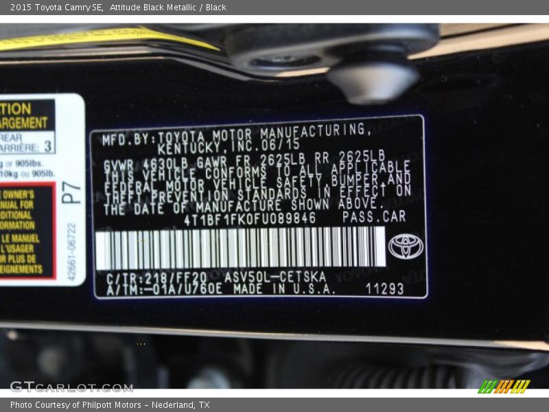 Attitude Black Metallic / Black 2015 Toyota Camry SE