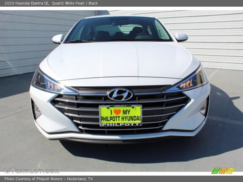 Quartz White Pearl / Black 2020 Hyundai Elantra SE