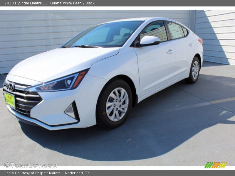 Quartz White Pearl / Black 2020 Hyundai Elantra SE