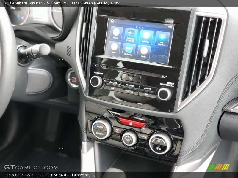 Jasper Green Metallic / Gray 2019 Subaru Forester 2.5i Premium