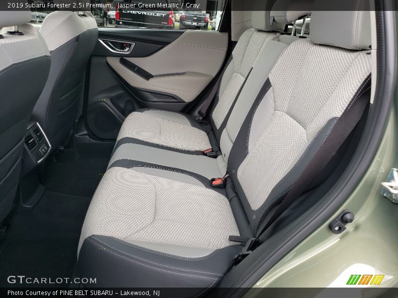 Jasper Green Metallic / Gray 2019 Subaru Forester 2.5i Premium