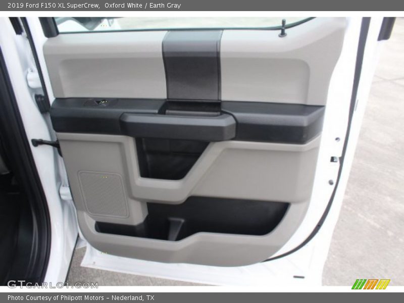 Oxford White / Earth Gray 2019 Ford F150 XL SuperCrew