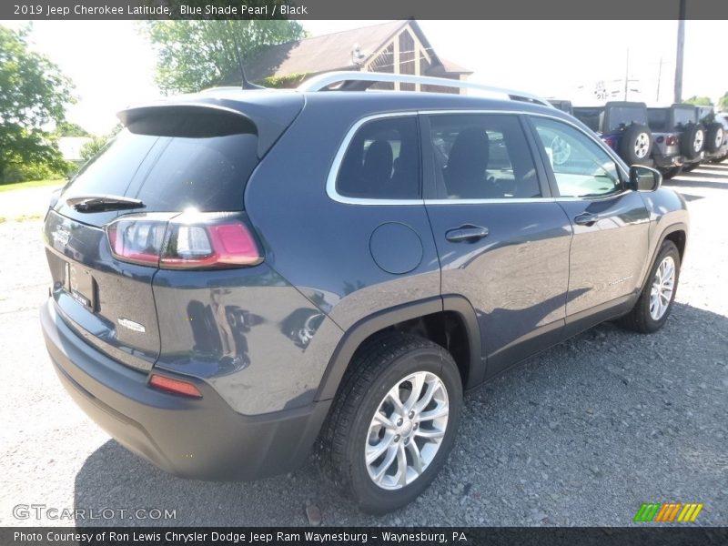 Blue Shade Pearl / Black 2019 Jeep Cherokee Latitude