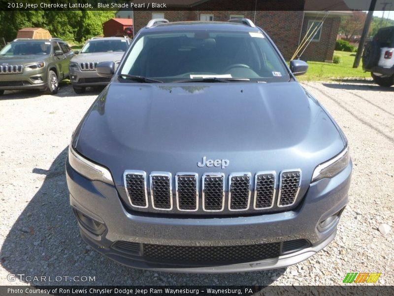 Blue Shade Pearl / Black 2019 Jeep Cherokee Latitude